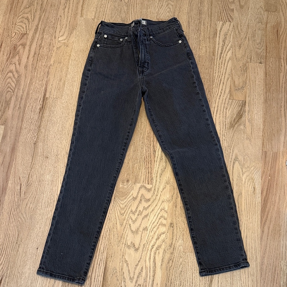 Madewell Black High-Rise Tapered Jeans